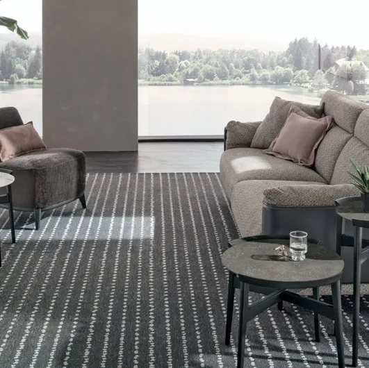 Bloom coffee table in stoneware by Tomasella.
