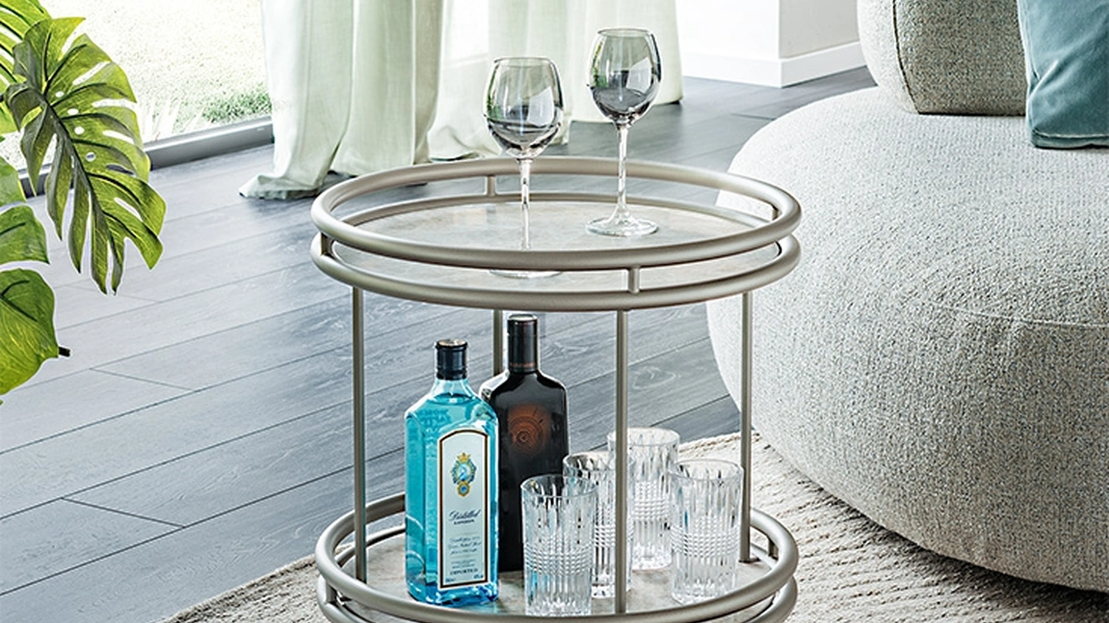 Felix rolling side table by Cattelan Italia