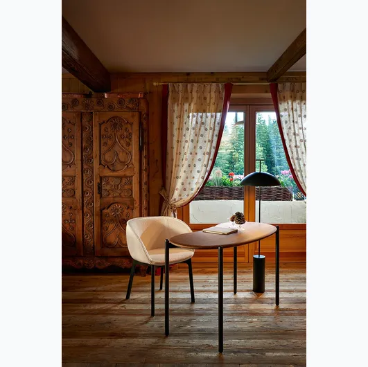 Lunat writing desk by Kartell