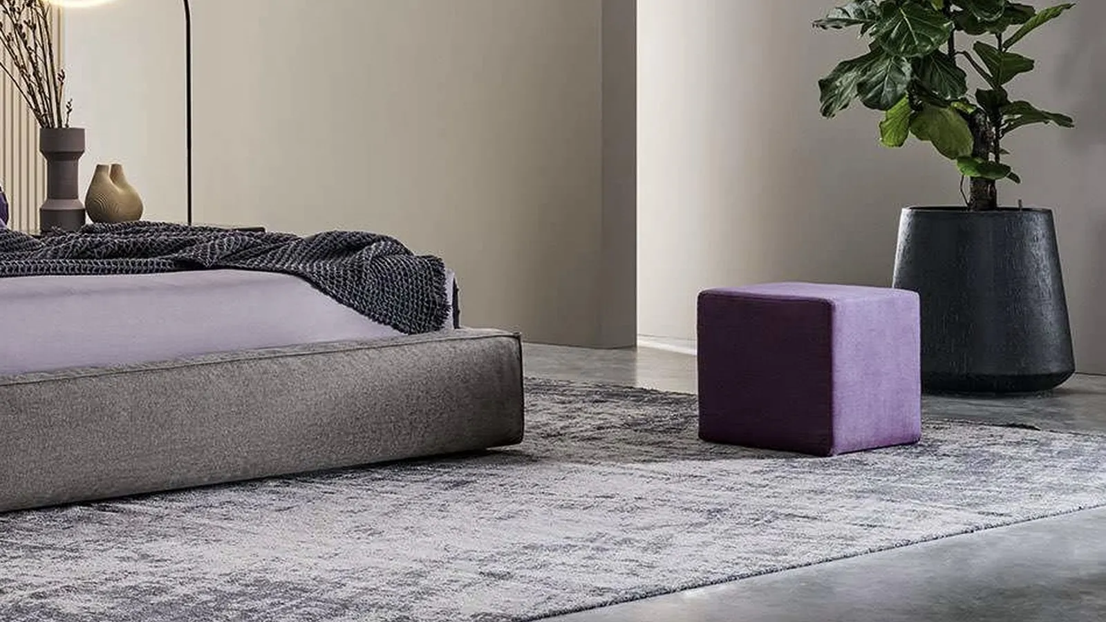 Square pouf by Twils