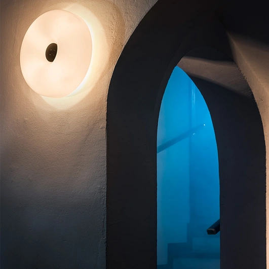 Wall-mounted lamp in blown glass Circus by Foscarini