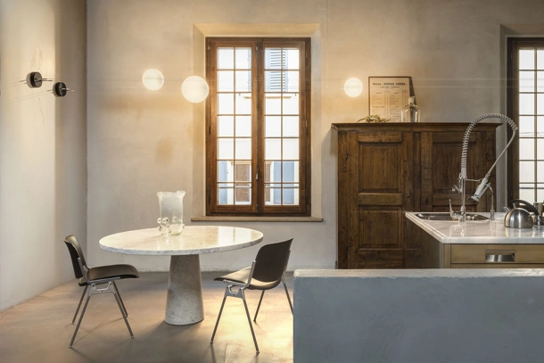 Orbit Wall wall-mounted lamp by Mogg