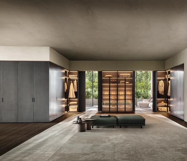 Gliss Master Wardrobe - Hollow Door by Molteni & C