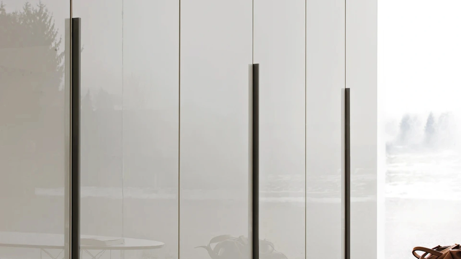 Gliss Master Start Wardrobe - Swing Door by Molteni & C