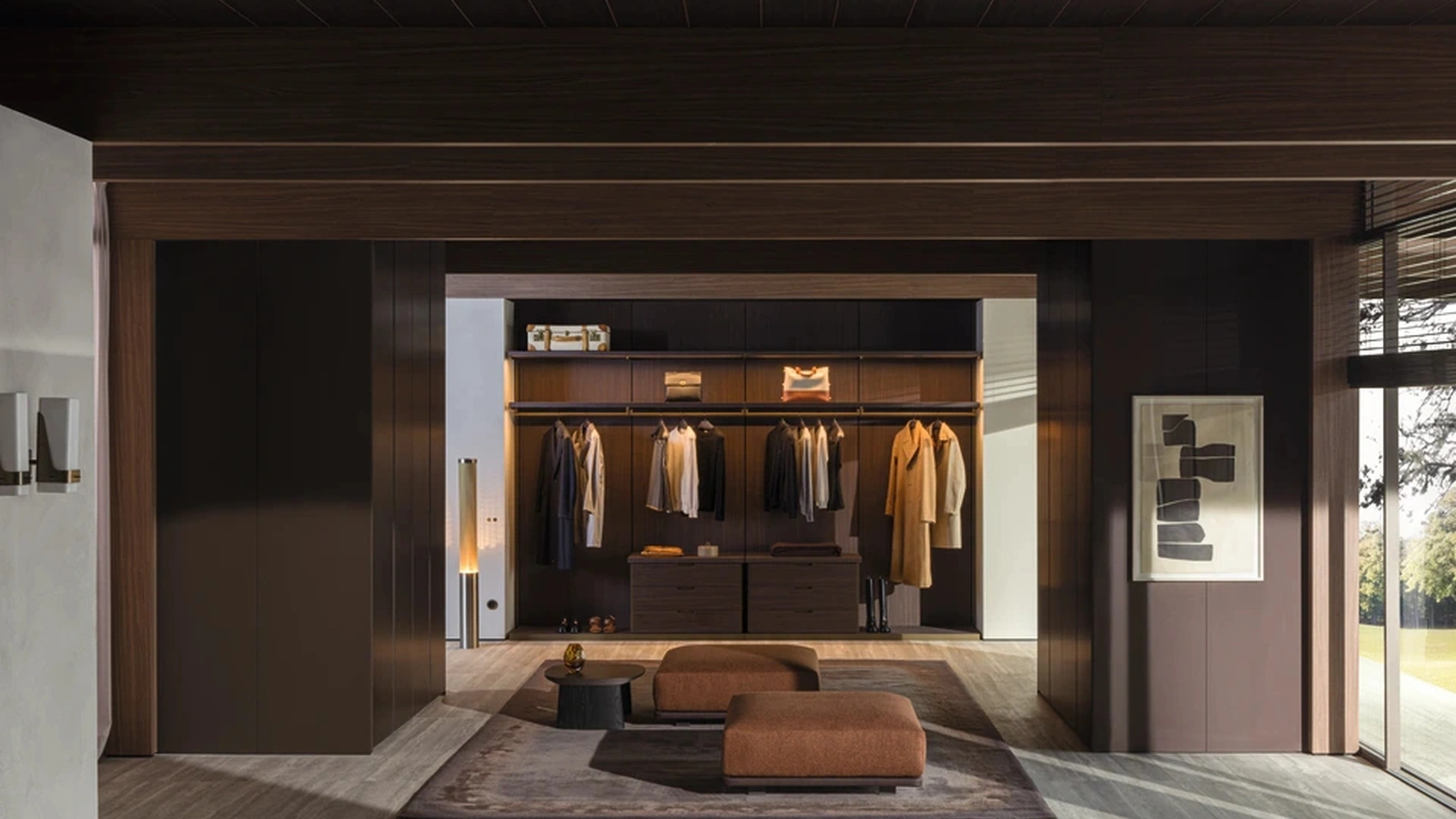 Master Dressing Walk-in Closet by Molteni & C