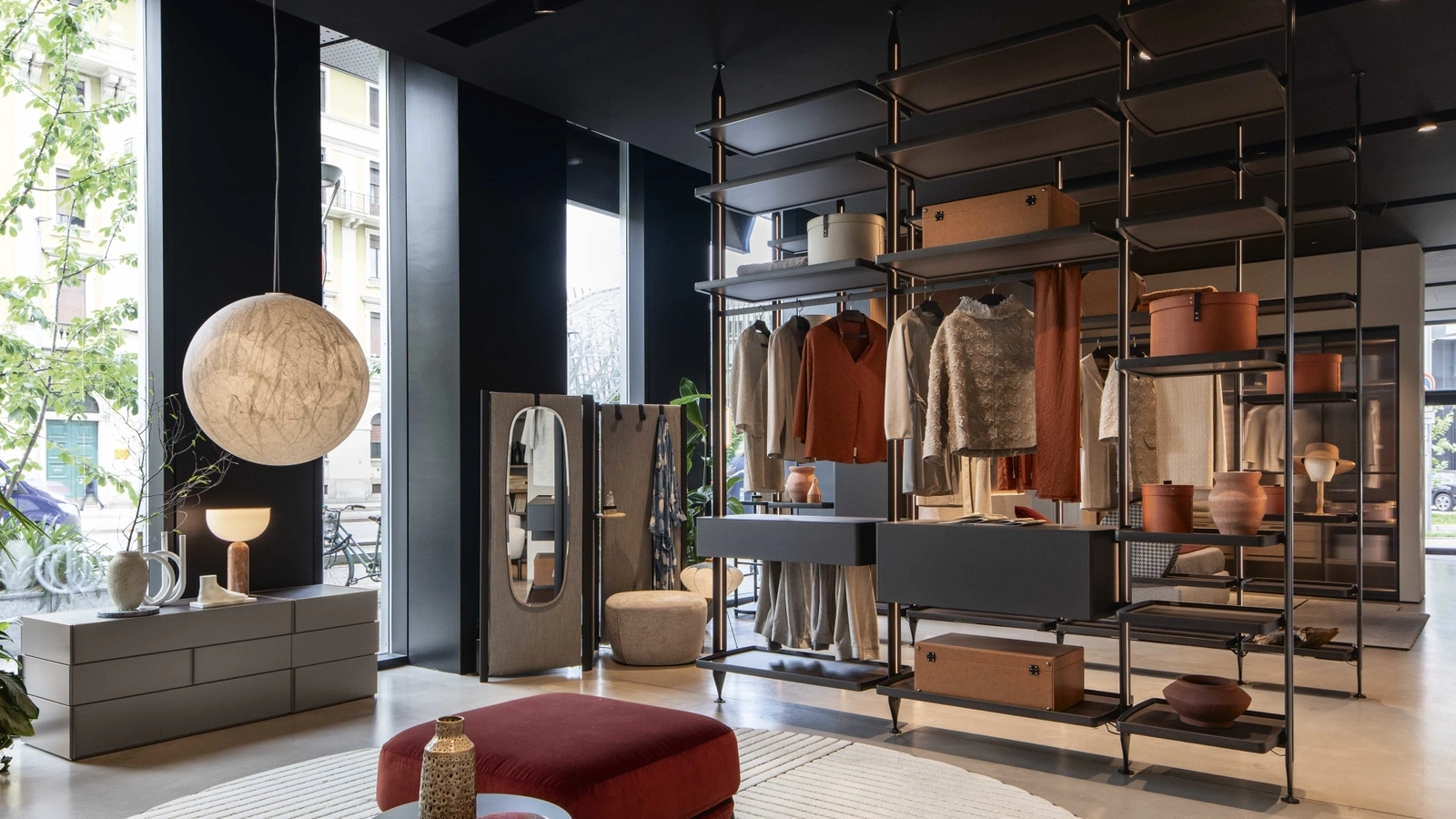 Dedalo Walk-in Closet by Novamobili
