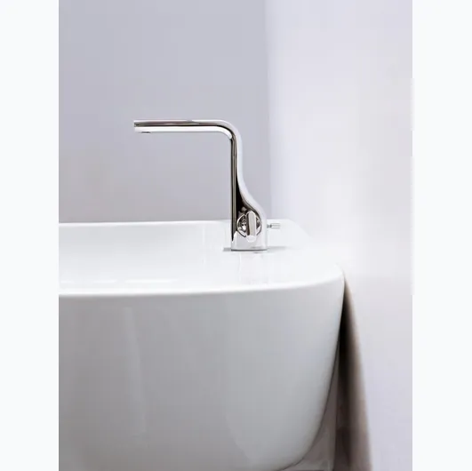 Noké Flaminia Faucets and Showers