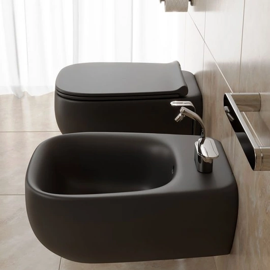 Flaminia's Fluorescent Bathroom