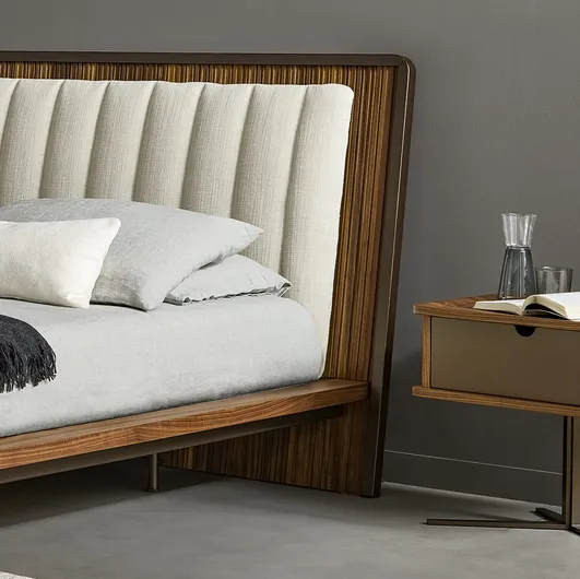 Nelson bedside table in wood with metal base by Bonaldo