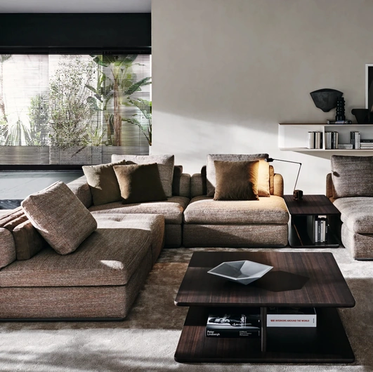 Albert sofa with chaise longue by Molteni & C