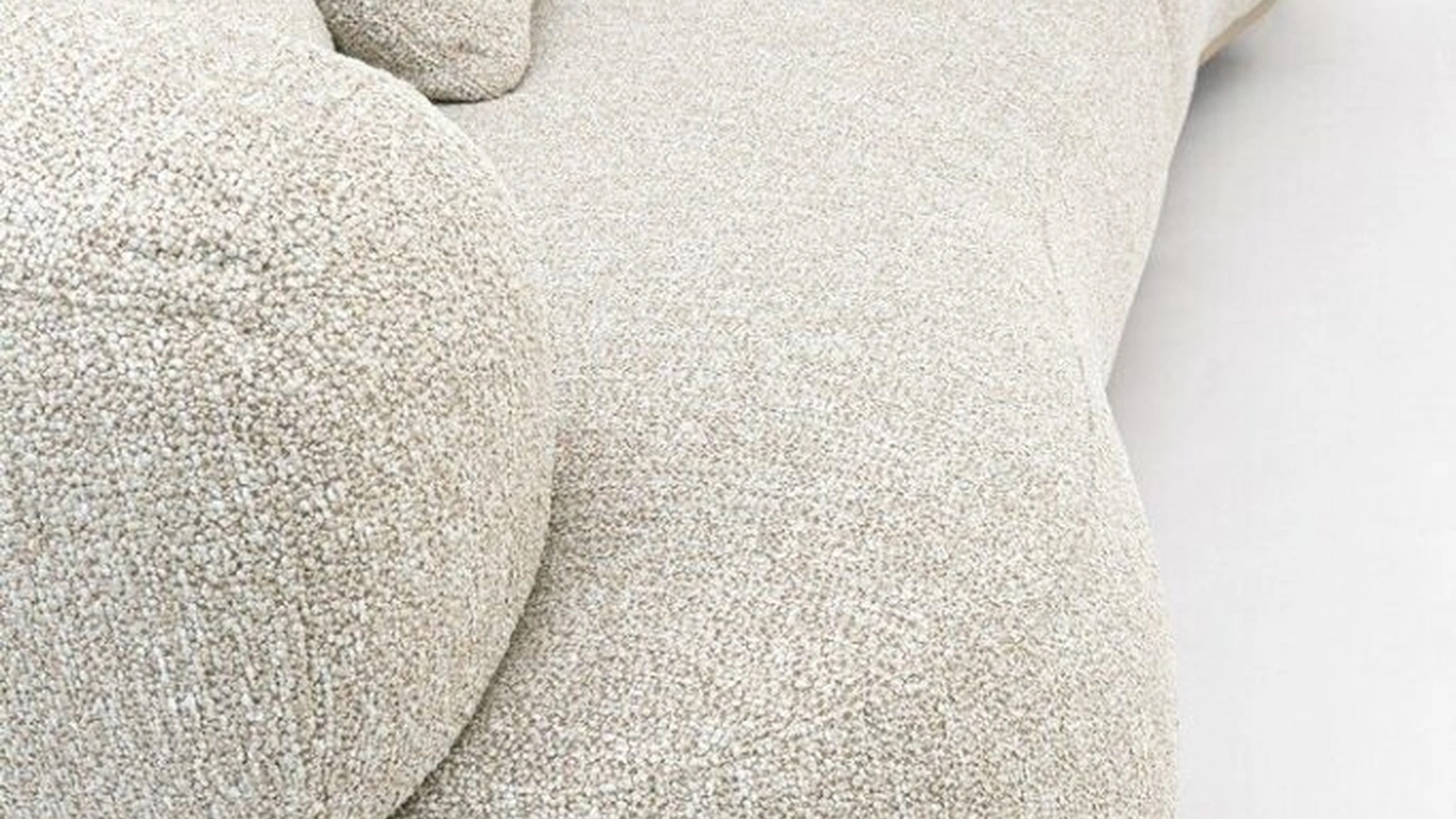 Cheope linear sofa by Bizzotto