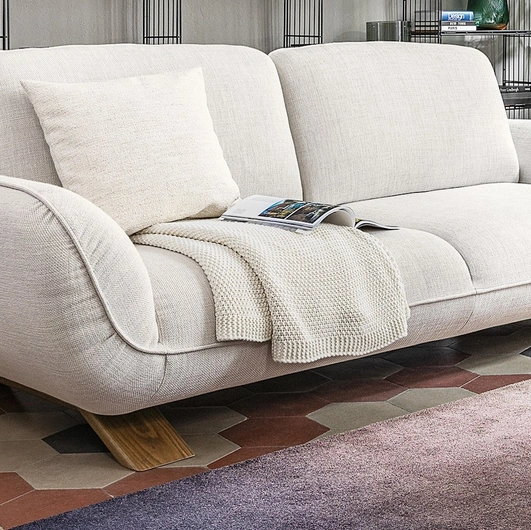 Favola linear sofa by Calligaris.