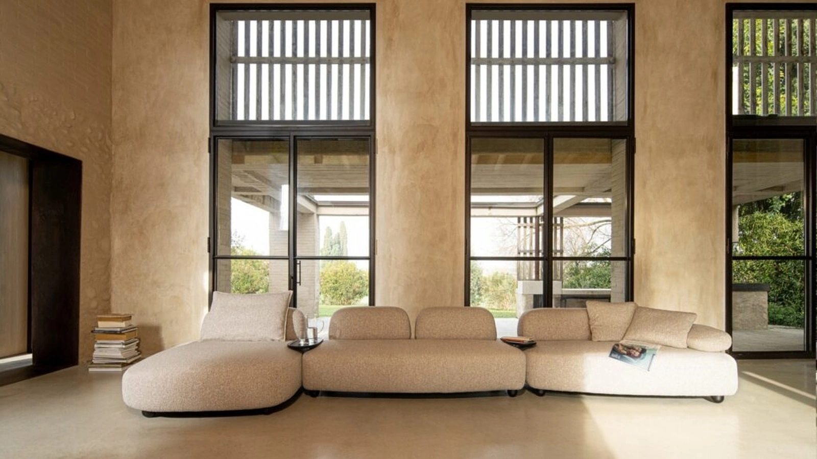 Iside sofa with chaise by Bizzotto