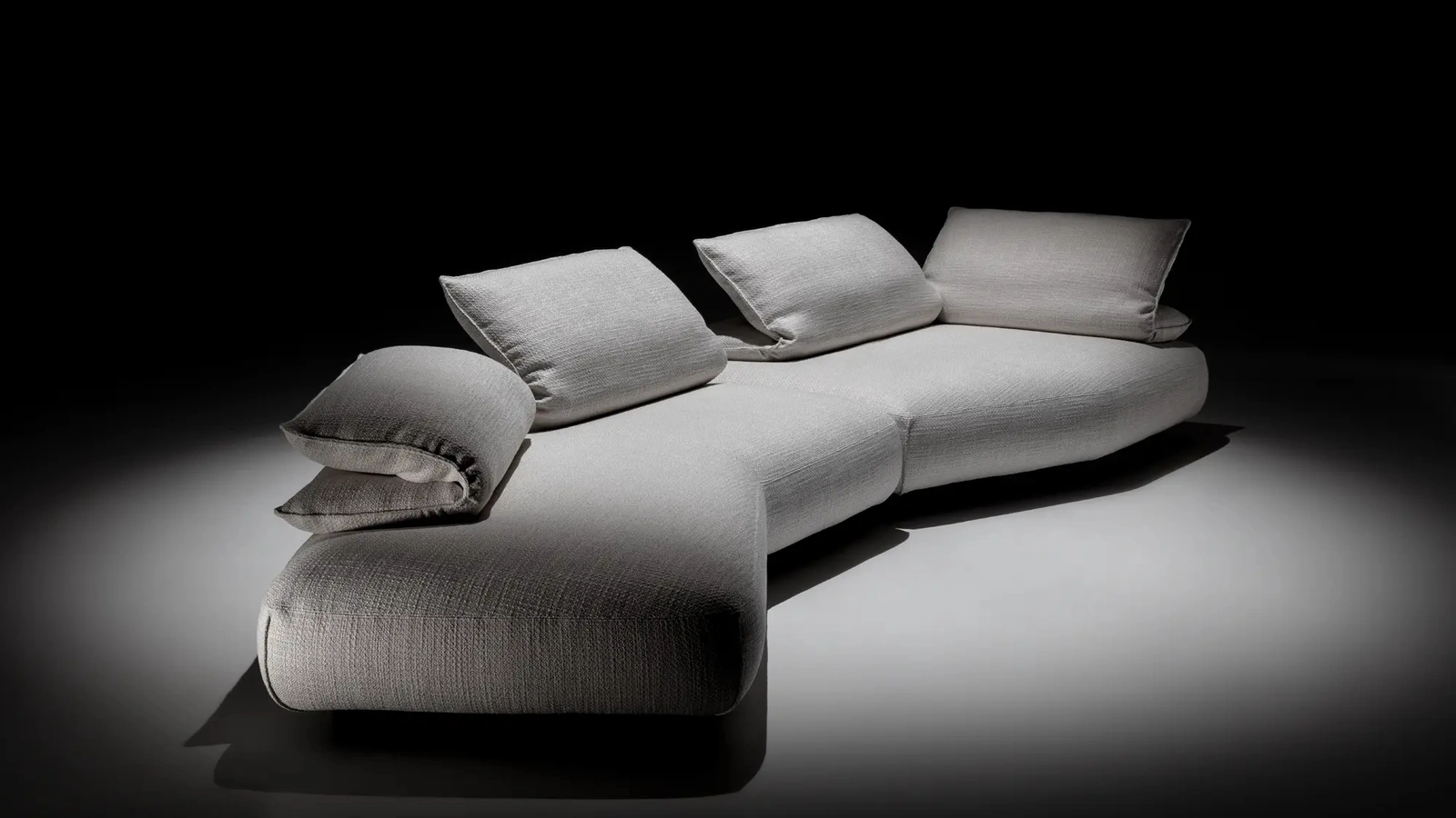 Plane linear sofa by Twils