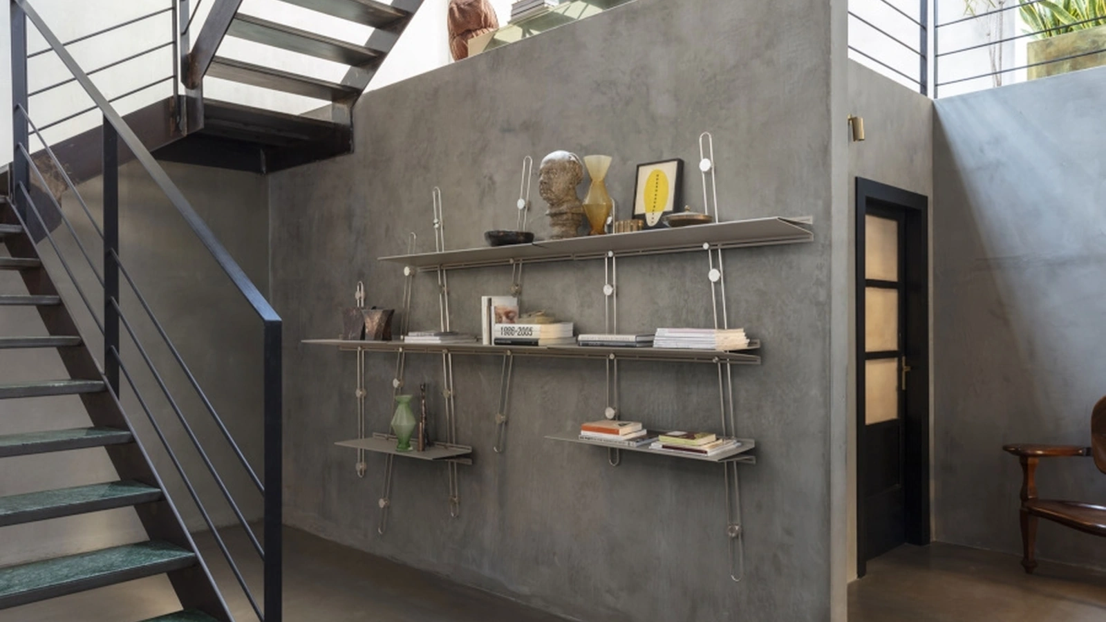 Free-Dot wall-mounted bookshelf by Mogg
