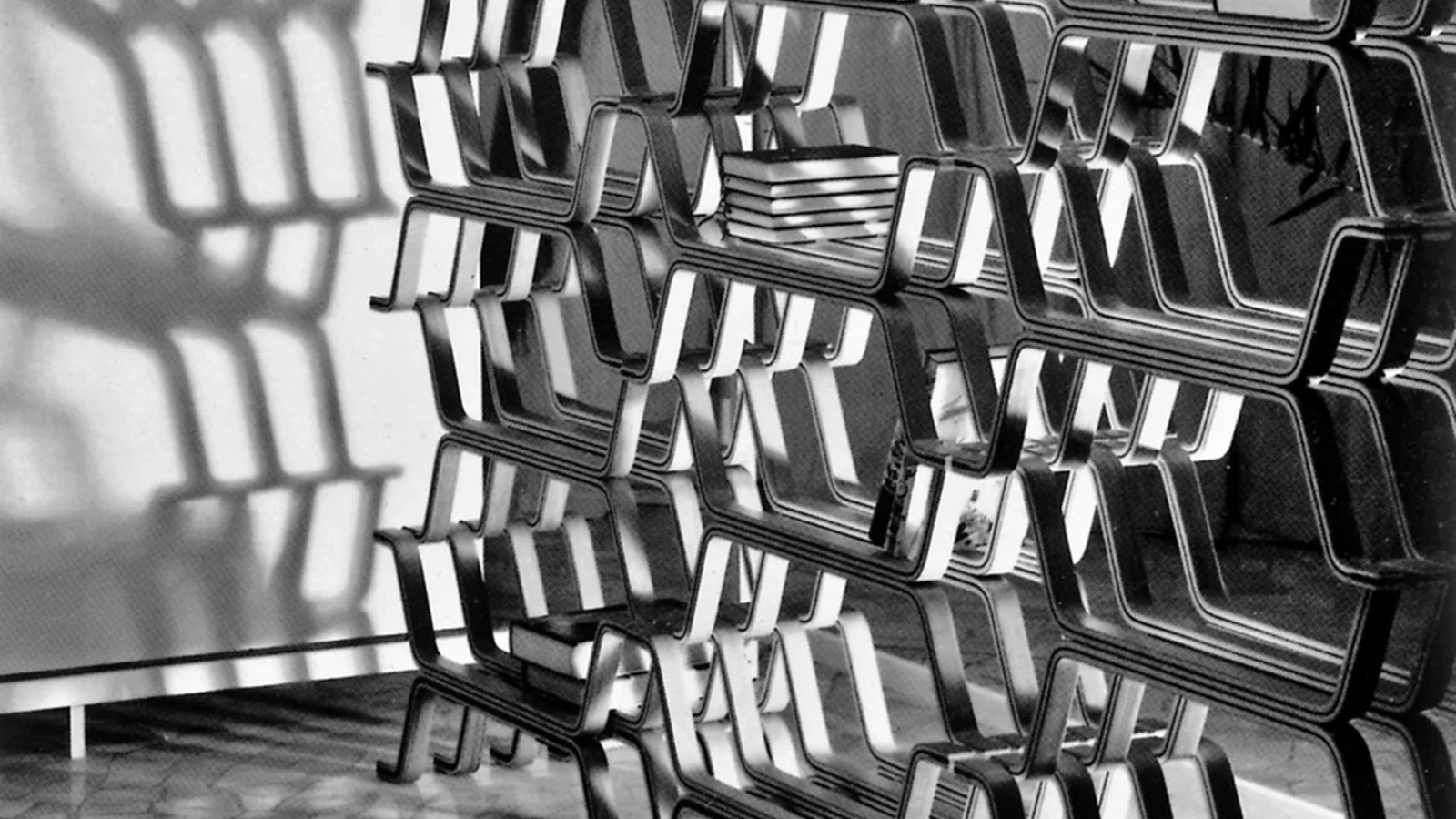MHC-2 design bookcase by Molteni & C