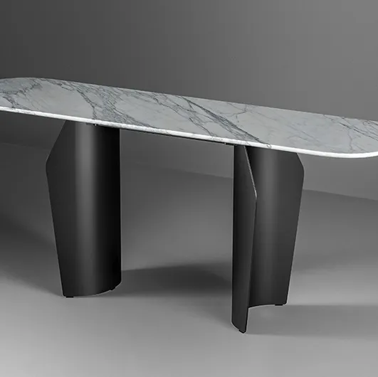 Mobile entry Flame Console in Bonaldo's marble