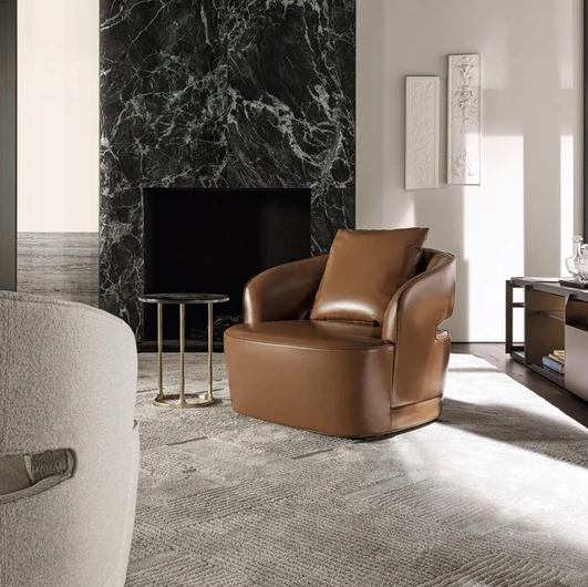 Leather armchair Lucio by Molteni & C