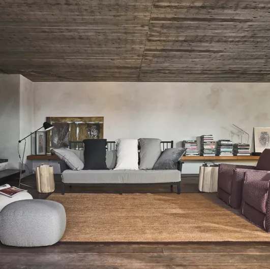 Linear Gray sofa in wood and fabric by Gervasoni.