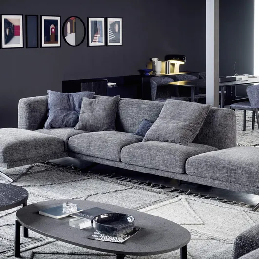 Sofa with Noa peninsula in Novamobili upholstered fabric.