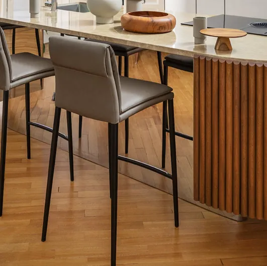 Carmen stool by Calligaris