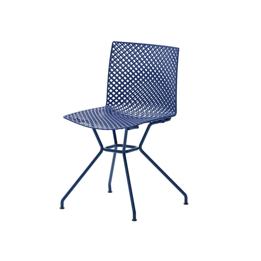 City TR chair in technopolymer with metal structure by Veneta Cucine.