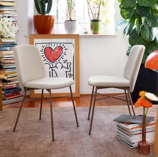 Sibilla Soft fabric chair by Connubia