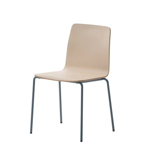 Inga chair in technopolymer with a steel structure by Veneta Cucine.