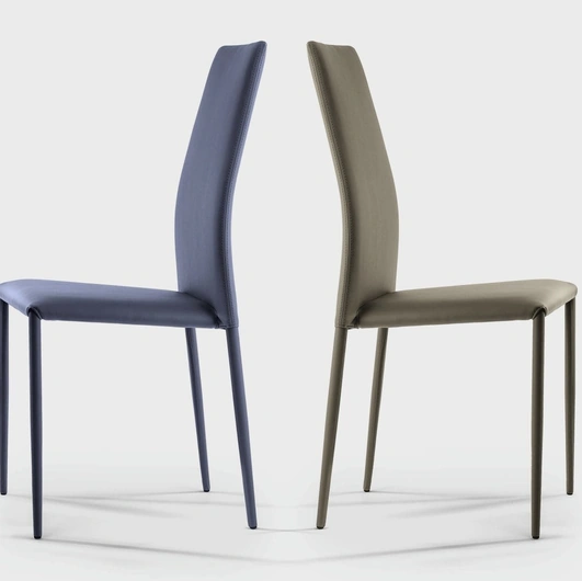 Chair Renee in econabuk and steel frame by Ingenia.