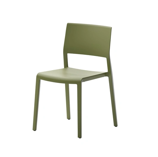 Lilly chair in technopolymer by Veneta Cucine.