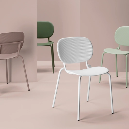 Si-Si-Vibes Chair Scab Design