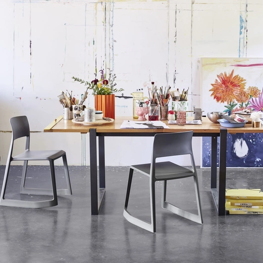 Vitra Tip Ton design chair