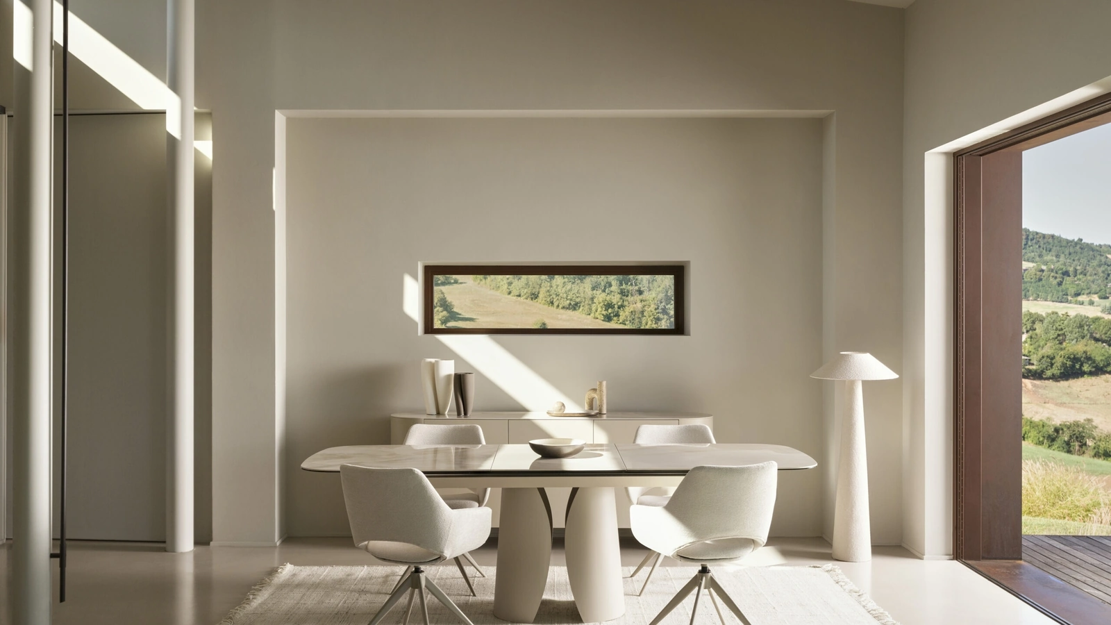 Ardis extendable table in onyx-effect ceramic by Bizzotto