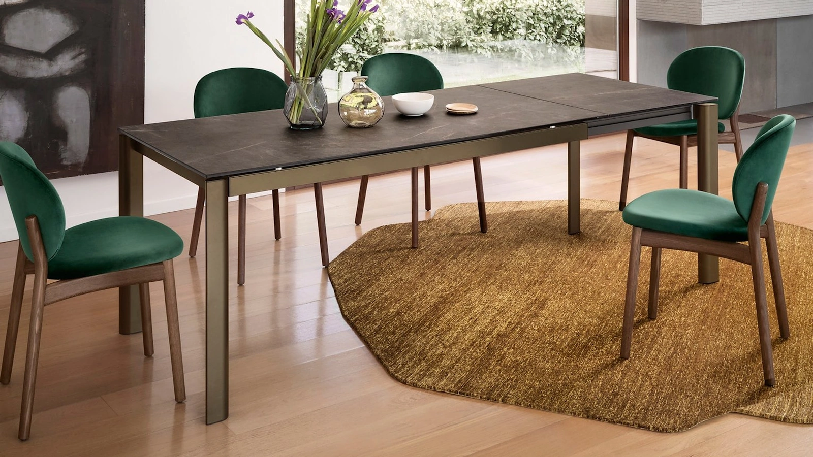 Stream extendable table by Calligaris