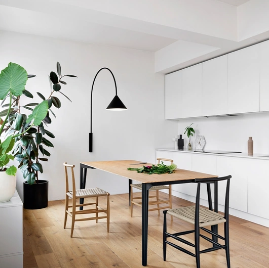 Miniforms Decapo extendable wooden table