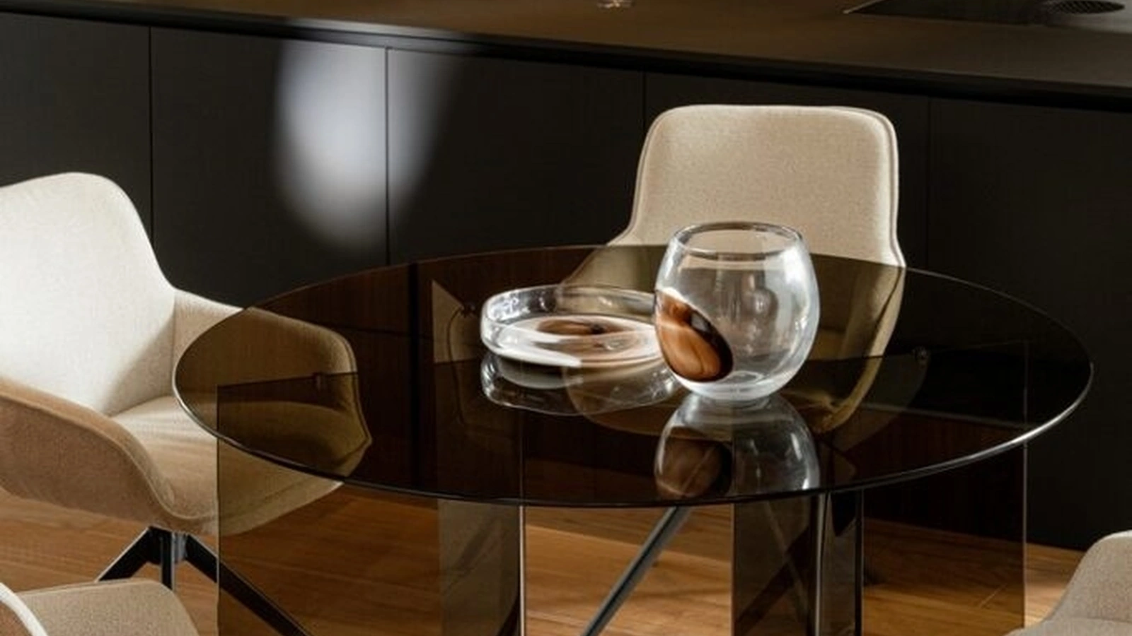 Iride Ambra Table by Bizzotto