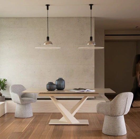 Johannes Table in Ivory Porcelain Stoneware by Bizzotto