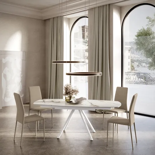 Logan table by Ingenia