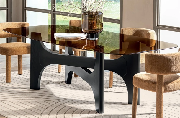 Nogu glass table by Calligaris