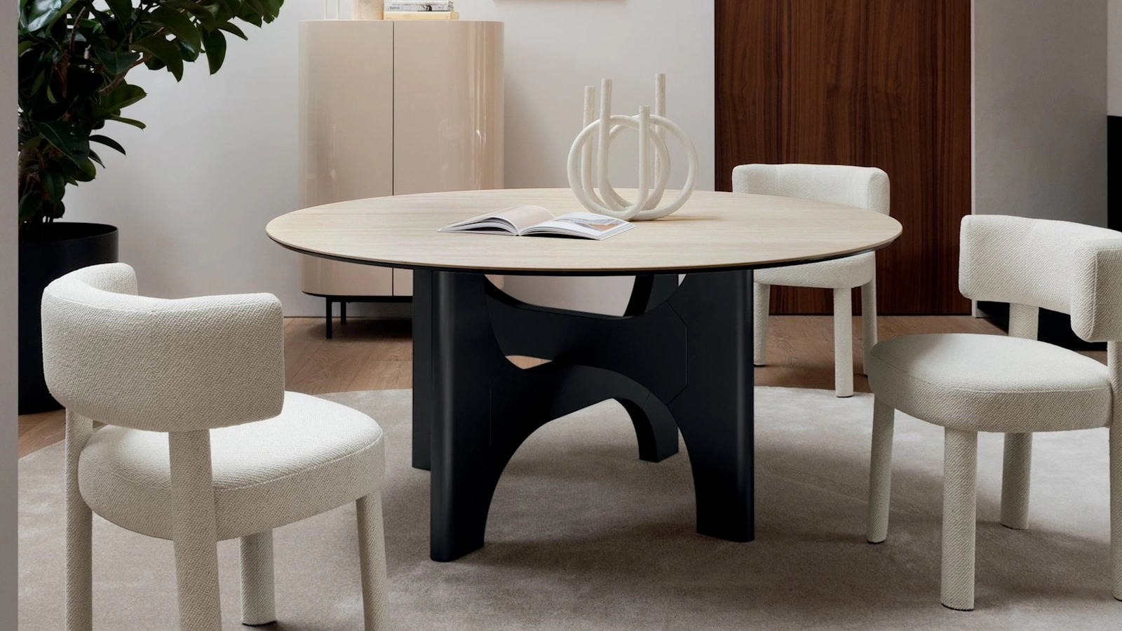 Nogu Round Table by Calligaris