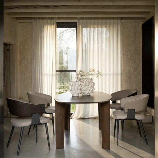 Sterling Table in Bizzotto wood