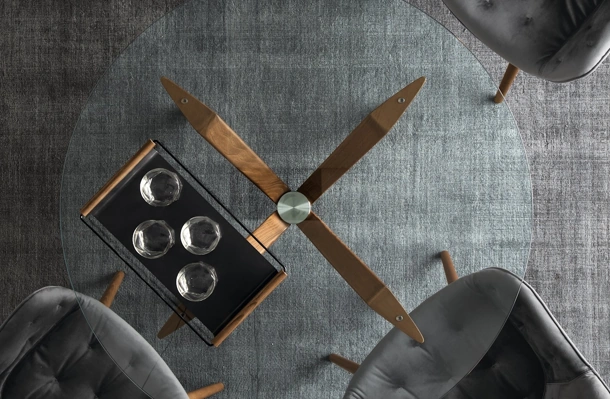 Tokyo round glass table by Calligaris