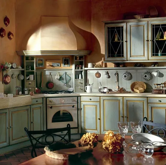 Classic angular kitchen Granduca by Marchi