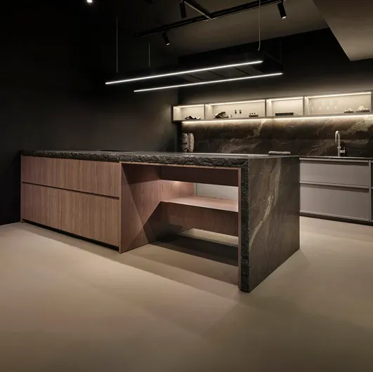 Design Kitchen with peninsula K table + Arena + Rim in lacquered and Maistri wood