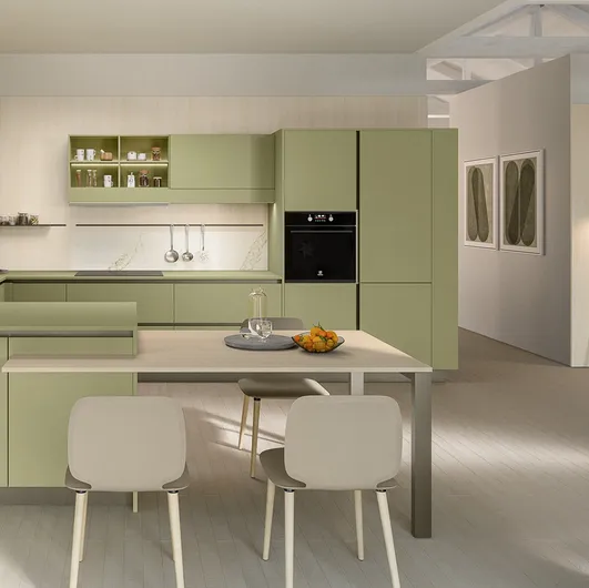 Modern kitchen with peninsula Start-Time J 01 by Veneta Cucine