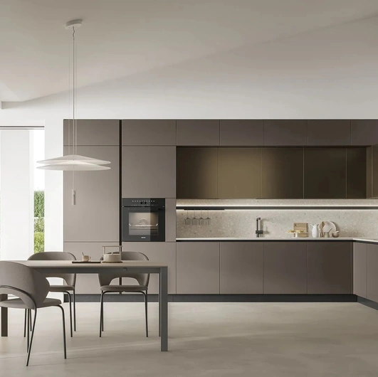 Modern Angular Kitchen Aliant 03 by Stosa