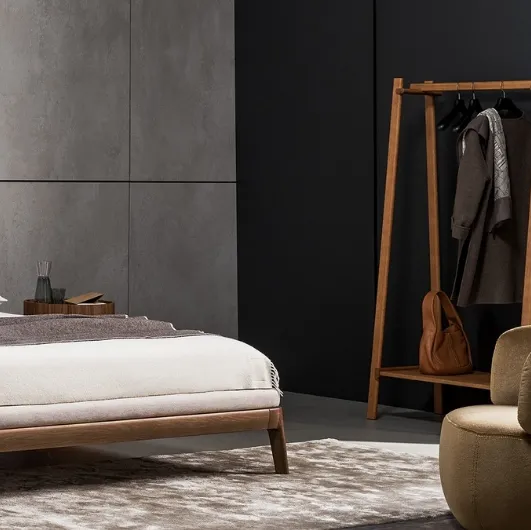 Island coat stand in Bonaldo wood