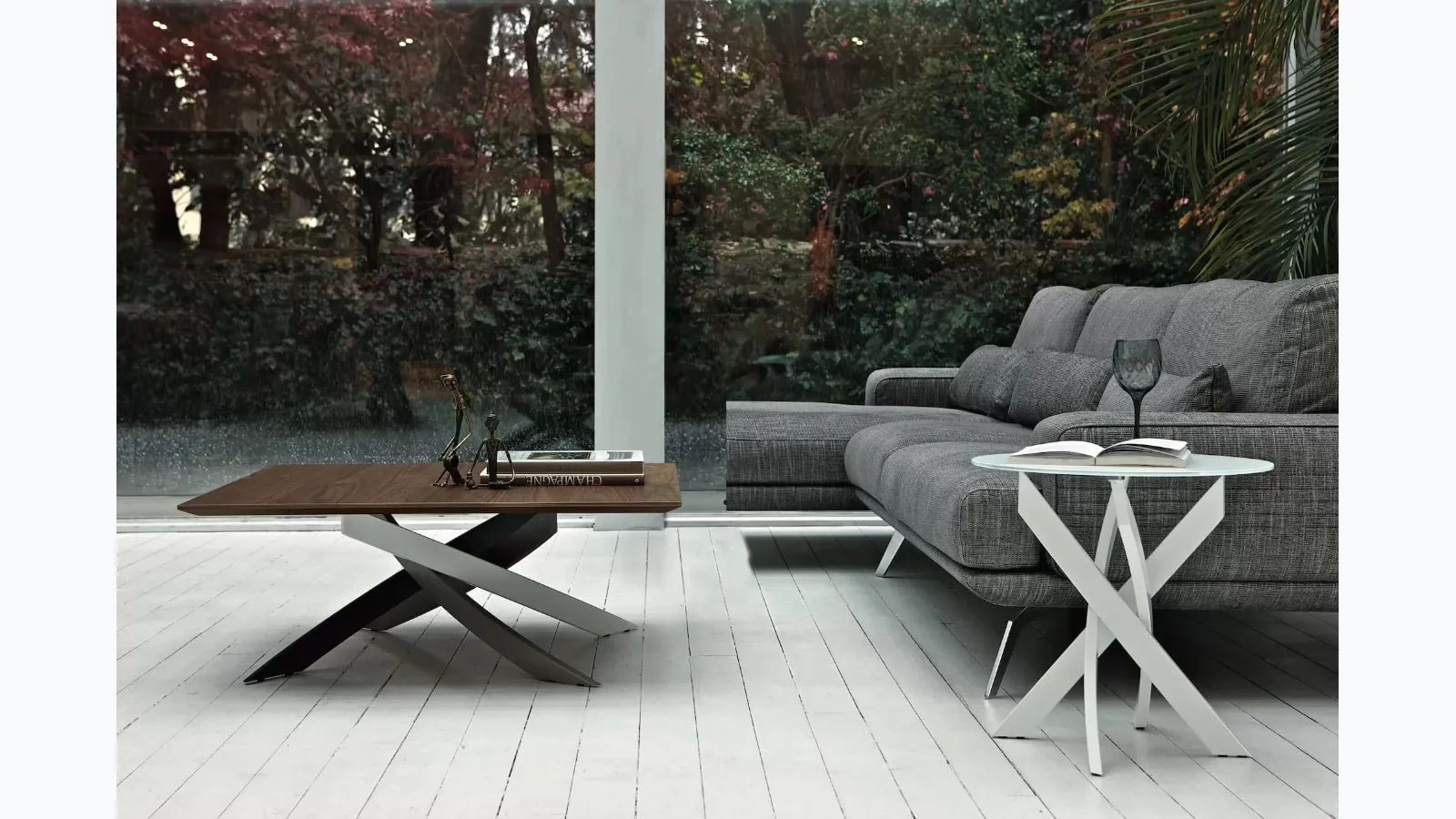 Artistic Coffee Table by Bontempi