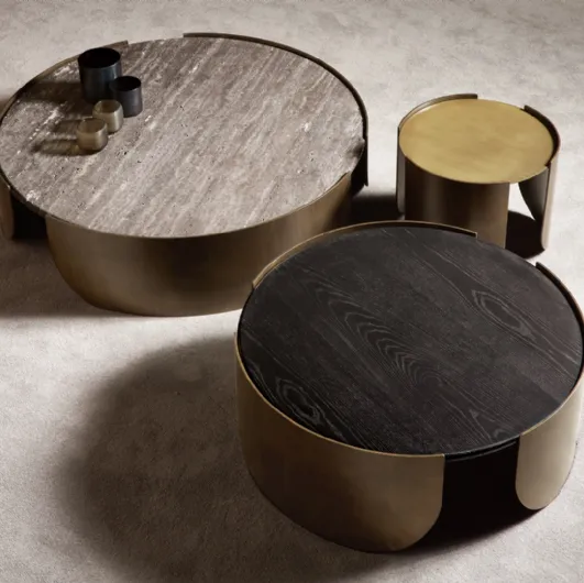 Round coffee table Atenae with top in wood, marble, or metal by Cantori.