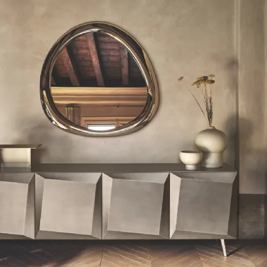 Mirror with Aura glass frame by Calligaris.